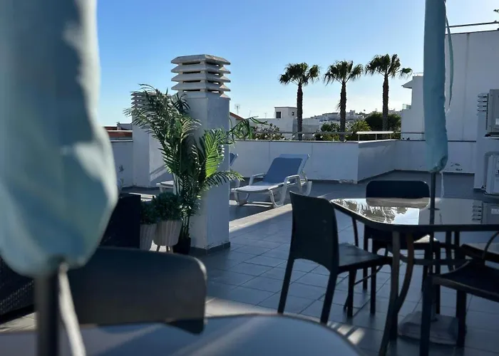 Blue Wave 아파트 *